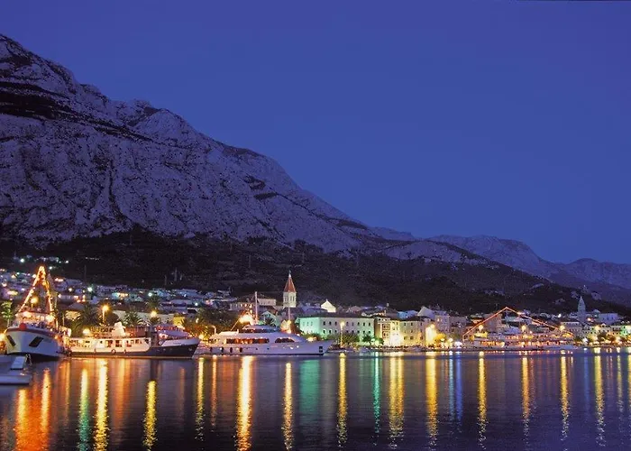 Apartment Beach Makarska * Makarska