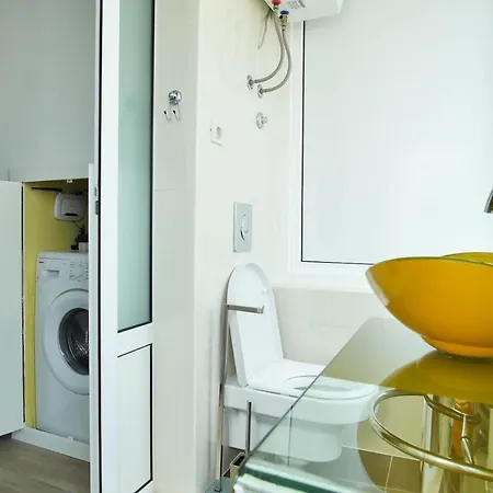 Apartment Beach Makarska דירה