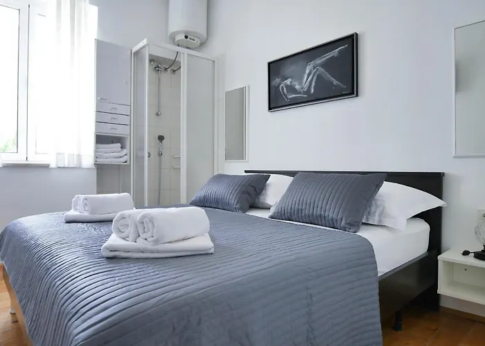 Apartment Beach Makarska 公寓 马卡尔斯卡