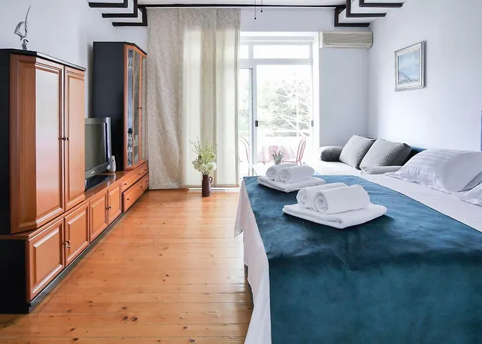 Apartment Beach Makarska * 马卡尔斯卡